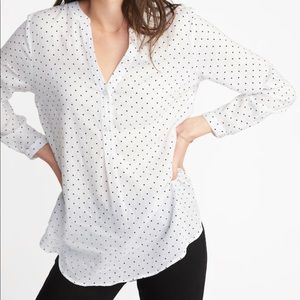 Old Navy Tops - NWT Lightweight Polka-dot Popover Shirt Old Navy Tops - NWT Lightweight Polka-dot Popover Shirt